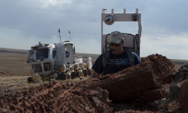 NASA is testing a new lunar rover in the Arizona desert